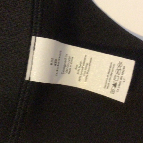 Lululemon Take Shape Padded Bra Size 32B Black - Picture 6 of 7